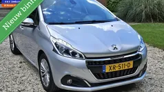 Grijs Gebruikt 2018 Peugeot 208 Allure Hatchback | € 11.000 (Eerlijke prijs)
