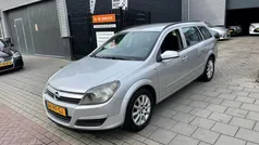 Grijs Gebruikt 2005 Opel Astra Enjoy Stationwagen | € 999