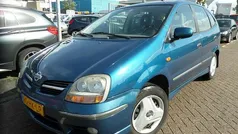 Blauw Gebruikt 2001 Nissan Almera Tino MPV | € 2.299 (Eerlijke prijs)