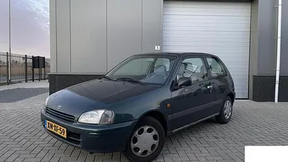 Occasion Toyota Starlet 75 PK (55 kW) 1999 Hatchback