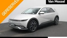 Grijs, metallic lak Gebruikt 2023 Hyundai Ioniq 5 SUV | € 33.440 (Goede deal)