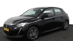 Zwart Gebruikt 2022 Peugeot 208 Active Hatchback | € 15.450 (Eerlijke prijs)