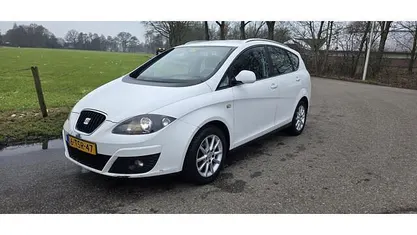 Wit Occasion 2010 Seat Altea XL MPV | € 1.999 (Eerlijke prijs)