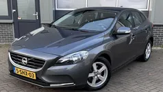 Grijs Gebruikt 2013 Volvo V40 Momentum Stationwagen | € 7.995 (Eerlijke prijs)