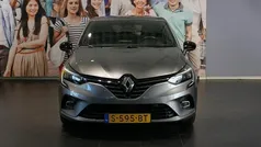 Gebruikt 2023 Renault Clio V Techno Hatchback | € 17.295 (Eerlijke prijs)