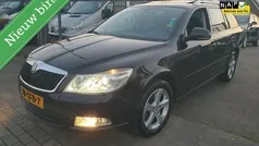 Zwart Gebruikt 2012 Skoda Octavia Business Line Stationwagen | € 3.500 (Eerlijke prijs)