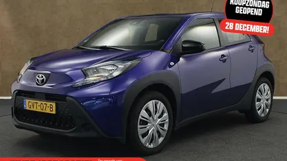 Gebruikt 2024 Toyota Aygo X Play SUV | € 18.145 (Goede deal)