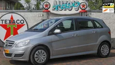 Grijs Gebruikt 2010 Mercedes B160 Business MPV | € 7.950 (Eerlijke prijs)