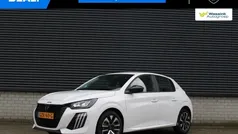 Wit Nieuw 2025 Peugeot 208 Style Hatchback | € 21.940 (Goede deal)