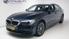 Blauw Gebruikt 2020 BMW 530e Executive Sedan | € 29.950 (Super prijs)