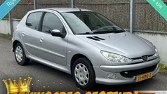 Grijs Gebruikt 2008 Peugeot 206 Hatchback | € 2.250 (Eerlijke prijs)