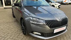 Grijs, metallic lak Gebruikt 2022 Skoda Fabia Business Line Hatchback | € 19.940 (Eerlijke prijs)