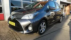 Grijs Gebruikt 2014 Toyota Yaris Hatchback | € 11.950 (Eerlijke prijs)