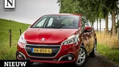 Gebruikt 2017 Peugeot 208 Hatchback | € 6.990 (Eerlijke prijs)