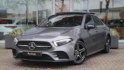 Occasion Mercedes A180 AMG line 136 PK (100 kW) 2021 Grijs Sedan