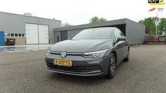 Grijs Gebruikt 2023 VW Golf VIII S Hatchback | € 28.750 (Eerlijke prijs)