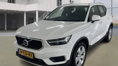 Wit Gebruikt 2019 Volvo XC40 Momentum SUV | € 28.894 (Goede deal)