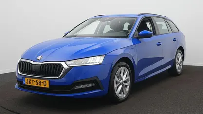 Gebruikt 2023 Skoda Octavia Stationwagen | € 25.900 (Super prijs)