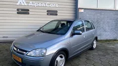 Grijs Gebruikt 2005 Opel Corsa Hatchback | € 2.250 (Eerlijke prijs)