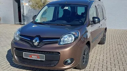 Bruin Gebruikt 2017 Renault Kangoo LIMITED MPV | € 12.950 (Eerlijke prijs)