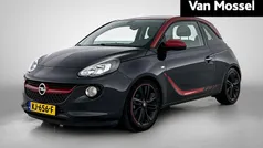 Zwart Gebruikt 2016 Opel Adam Unlimited Hatchback | € 9.940 (Eerlijke prijs)