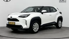 Wit Gebruikt 2022 Toyota Yaris Cross Business Edition SUV | € 24.450 (Eerlijke prijs)