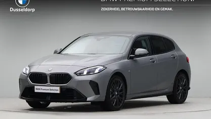Grijs Occasion 2024 BMW 120 M Sport Hatchback | € 32.950 (Eerlijke prijs)