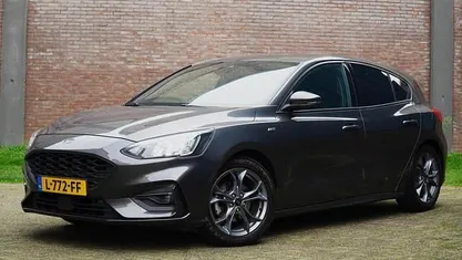 Occasion 2020 Ford Focus Business Edition Hatchback | € 16.750 (Eerlijke prijs)