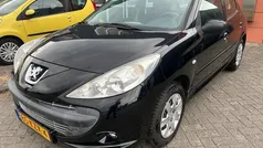 Gebruikt 2010 Peugeot 206+ Hatchback | € 3.450 (Goede deal)