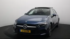 Blauw Gebruikt 2020 Mercedes A250 Business Hatchback | € 28.845 (Eerlijke prijs)