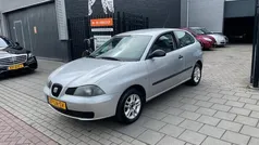 Grijs Gebruikt 2003 Seat Ibiza Sport Hatchback | € 999 (Eerlijke prijs)