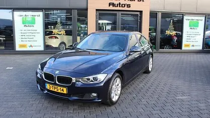 Blauw Gebruikt 2014 BMW 328 Executive Sedan | € 14.950 (Eerlijke prijs)