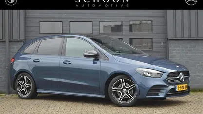 Blauw Occasion 2020 Mercedes B180 Business MPV | € 22.950 (Eerlijke prijs)