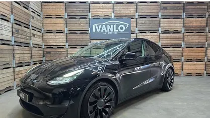 Gebruikt 2022 Tesla Model Y Performance SUV | € 36.900 (Eerlijke prijs)