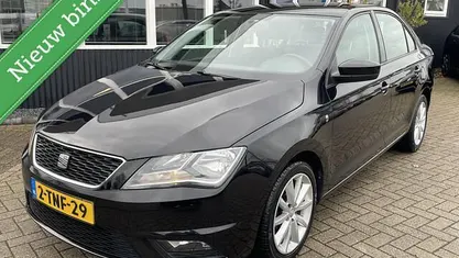 Zwart Gebruikt 2014 Seat Toledo Hatchback | € 6.950 (Super prijs)