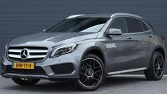 Grijs Gebruikt 2017 Mercedes GLA200 Prestige SUV | € 20.950 (Goede deal)