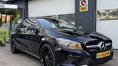 Zwart Gebruikt 2014 Mercedes CLA200 Ambition Sedan | € 13.950 (Eerlijke prijs)