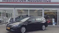 Zwart Gebruikt 2020 Opel Astra Edition Stationwagen | € 11.950 (Super prijs)
