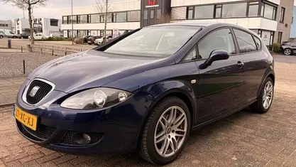 Occasion Seat Leon 102 PK (75 kW) 2007 Blauw Hatchback
