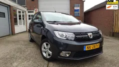 Grijs Gebruikt 2017 Dacia Sandero Lauréate Hatchback | € 11.700 (Eerlijke prijs)