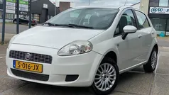 Wit Gebruikt 2009 Fiat Grande Punto Active Hatchback | € 1.950 (Eerlijke prijs)