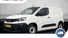 Wit Gebruikt 2022 Peugeot Partner Premium MPV | € 13.900 (Eerlijke prijs)