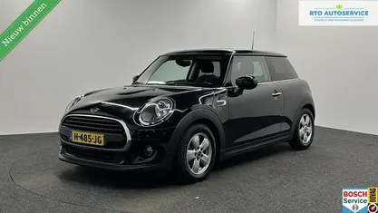 Occasion Mini Cooper Pepper 136 PK (100 kW) 2020 Zwart Hatchback
