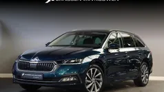 Blauw Gebruikt 2021 Skoda Octavia Business Line Stationwagen | € 23.885 (Eerlijke prijs)