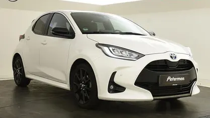 Wit Gebruikt 2022 Toyota Yaris Executive Hatchback | € 23.799 (Eerlijke prijs)