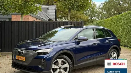 Occasion Audi Q4 e-tron Attraction 125 kW (170 PK) 2022 Blauw SUV