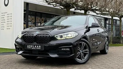 Gebruikt 2021 BMW 118 Executive Hatchback | € 18.900 (Super prijs)