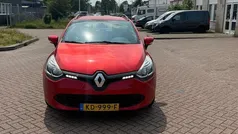 Rood Gebruikt 2016 Renault Clio GrandTour Expression Stationwagen | € 6.599 (Super prijs)