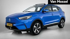 Blauw Gebruikt 2023 MG ZS Luxury Sedan | € 26.995 (Eerlijke prijs)