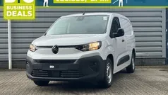 Wit Nieuw 2024 Citroën Berlingo Comfort MPV | € 20.999 (Eerlijke prijs)